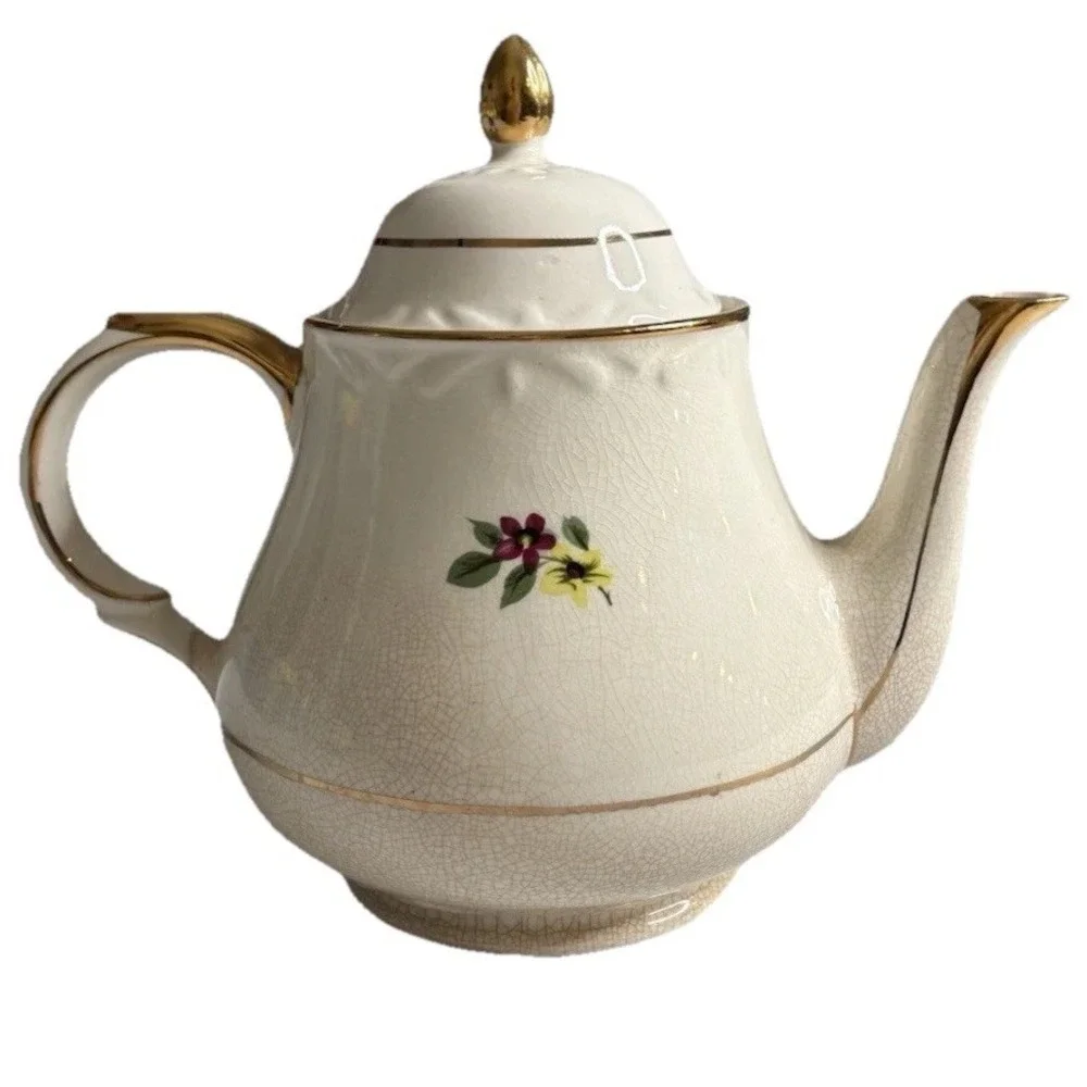 Vintage Arthur Wood & Sons Porcelain Teapot Chatsworth Roses Gold Trim UK‎